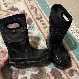 Bogs Kids size 9, Rain Boots